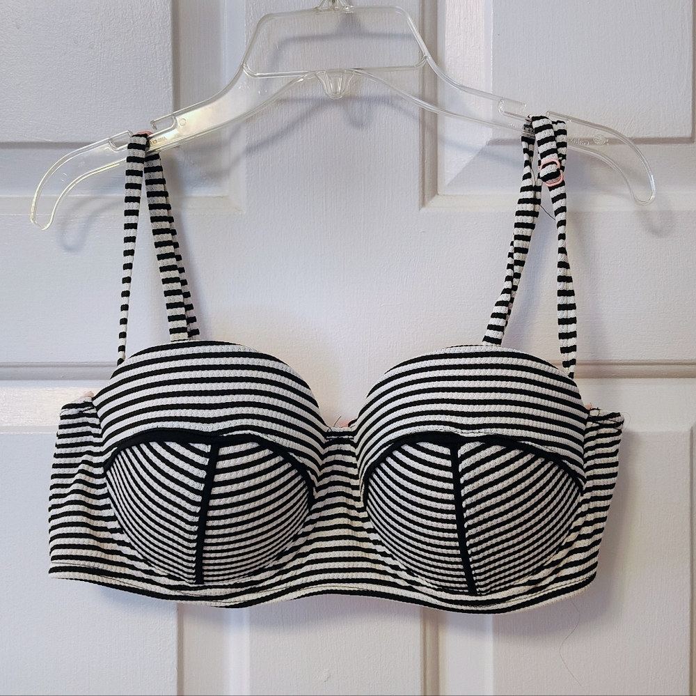 Striped Push Up Bikini Top - Picture 2 of 5